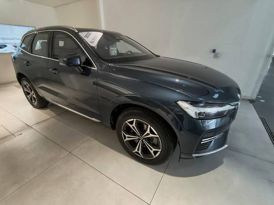 VOLVO XC60 2.0 T8 RECHARGE INSCRIPTION EXPRESSION AWD GEARTRONIC